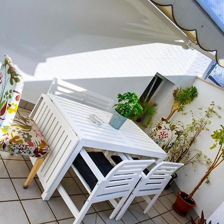 Sea & Wave La Finestra Apartment Малага Екстериор снимка