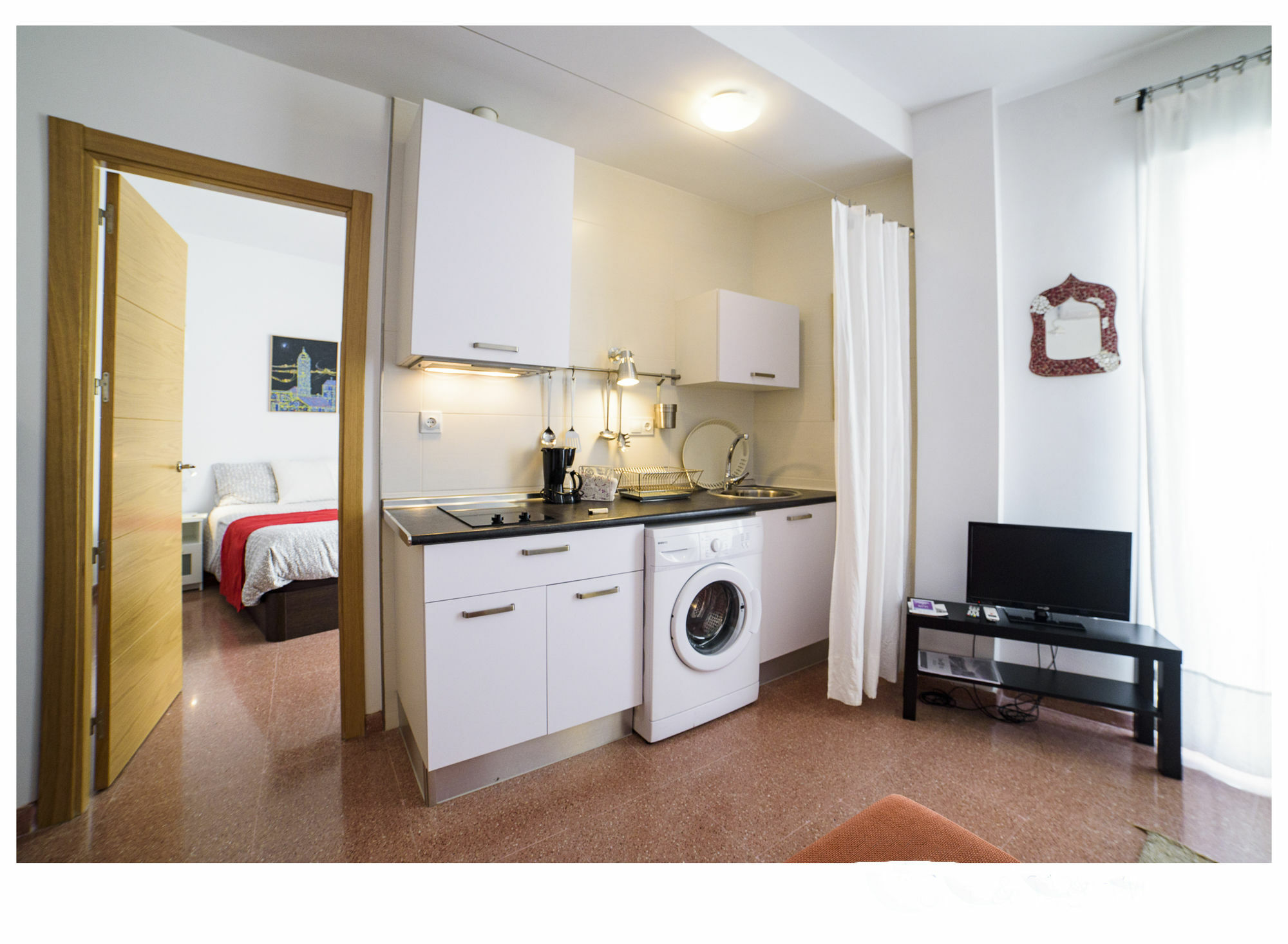 Sea & Wave La Finestra Apartment Малага Екстериор снимка