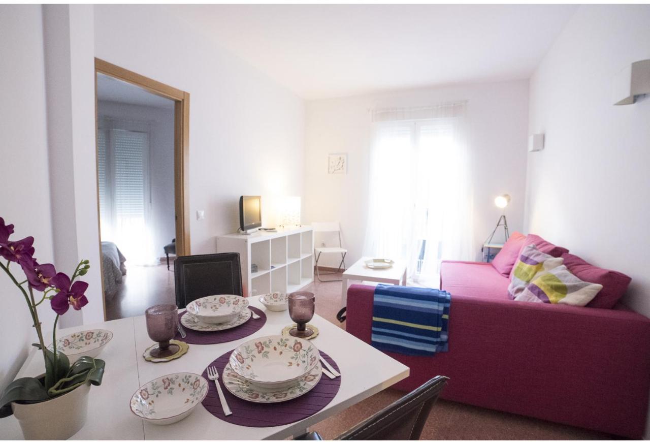 Sea & Wave La Finestra Apartment Малага Екстериор снимка