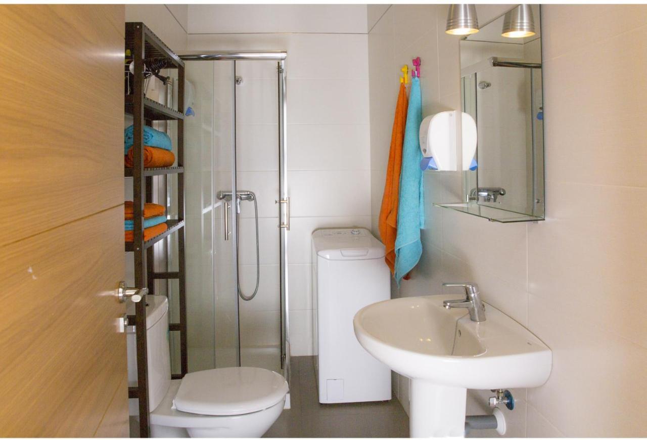 Sea & Wave La Finestra Apartment Малага Екстериор снимка